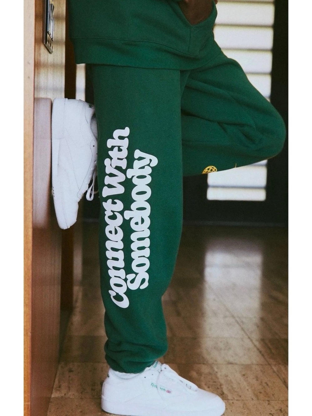 The Mayfair Group green “Ways to Connect” sweatpants size M/L